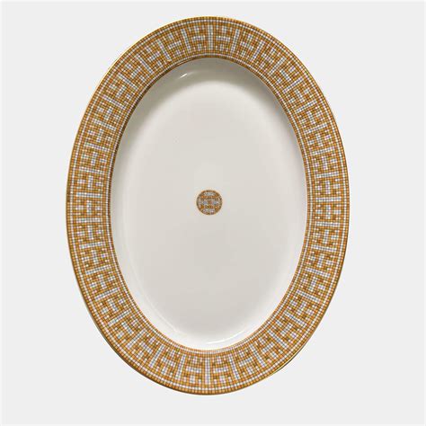 hermes oval plate